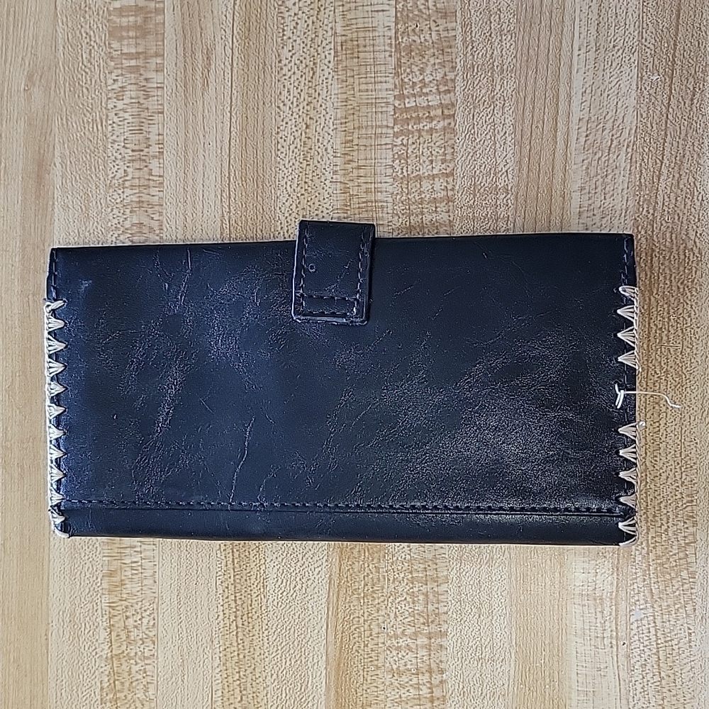 Leather Wallet with Stitching - Picture 3 of 7